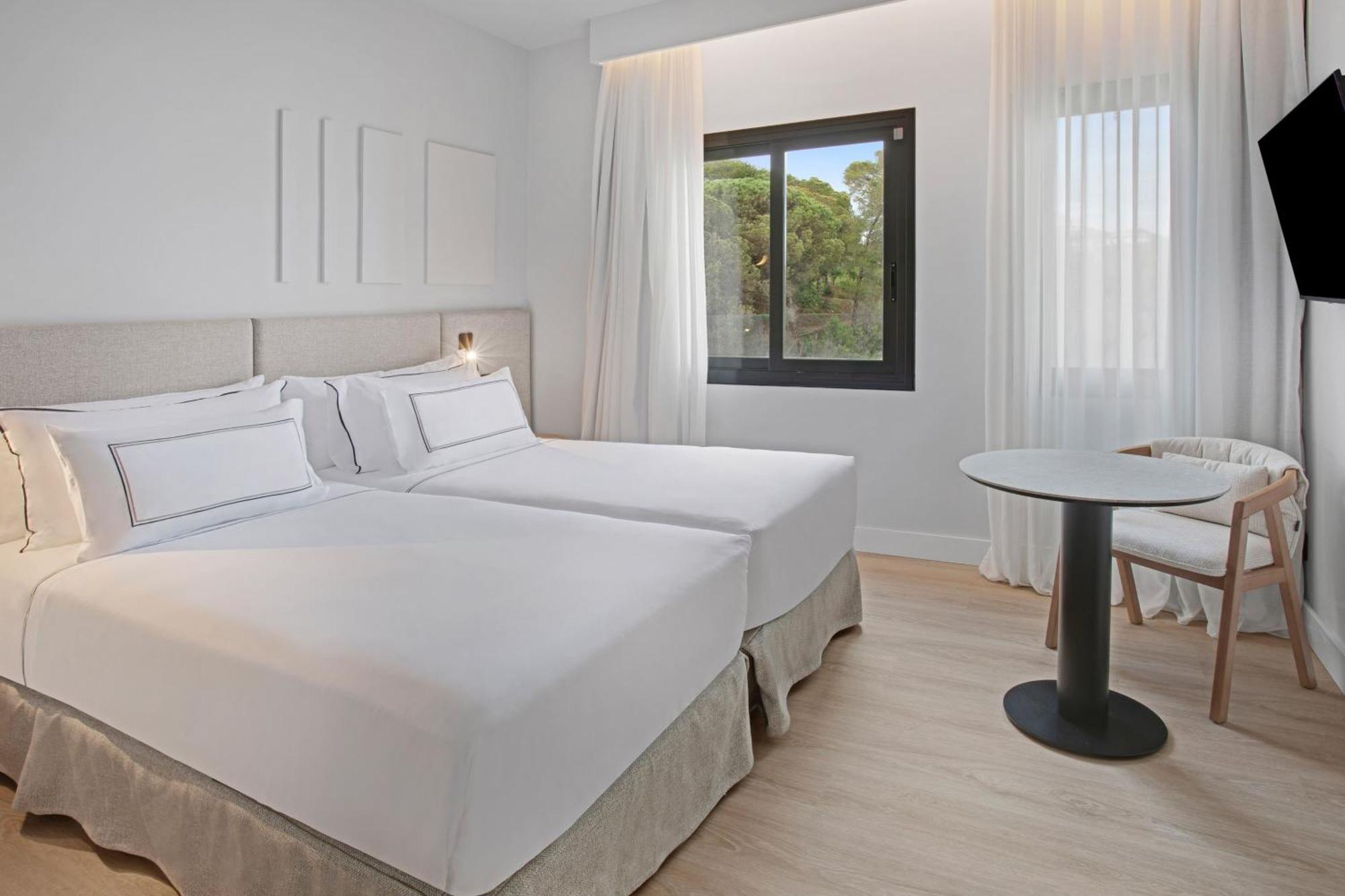 Family Melia Guestroom