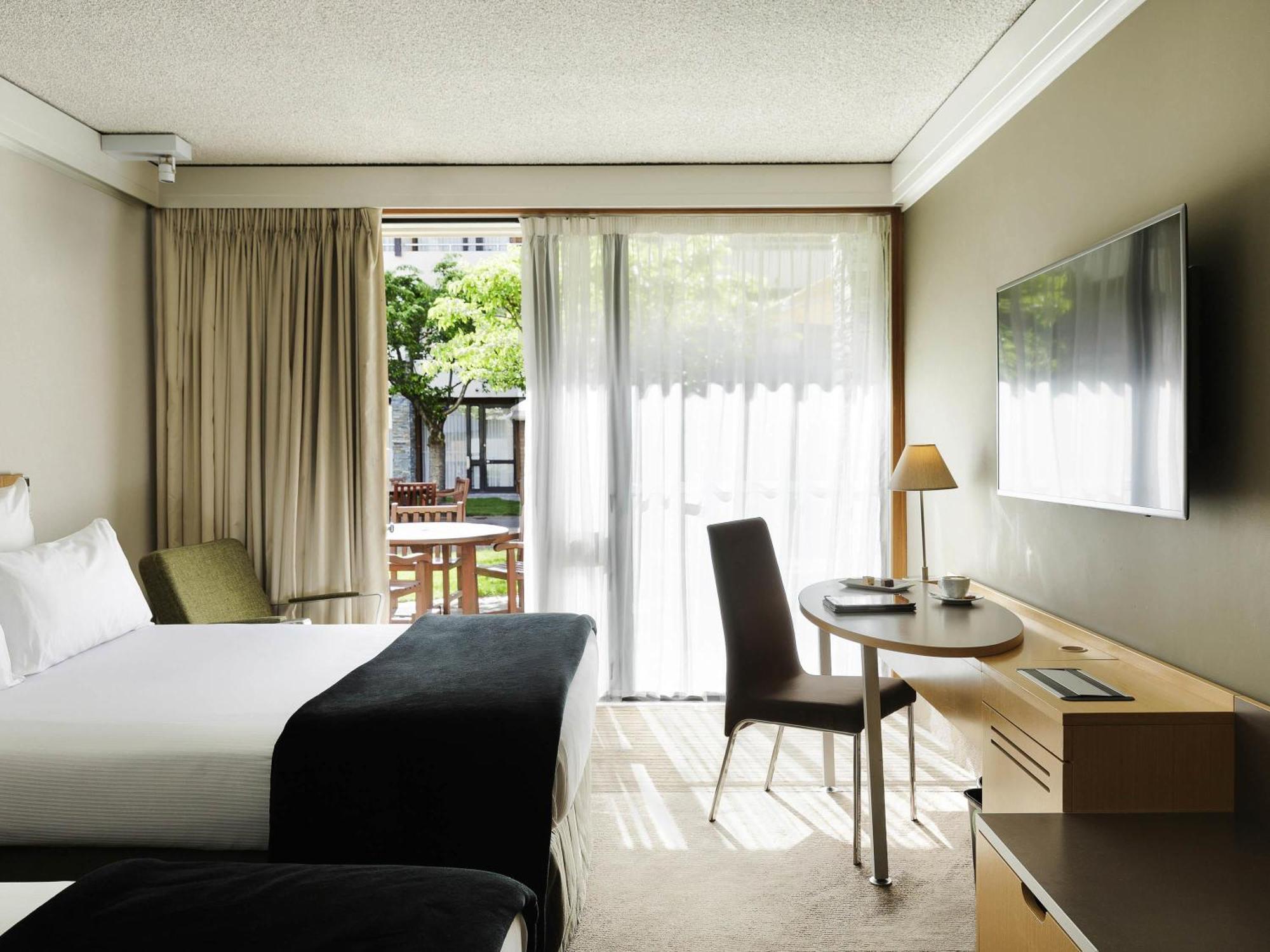 Standard Room with Two Double Beds