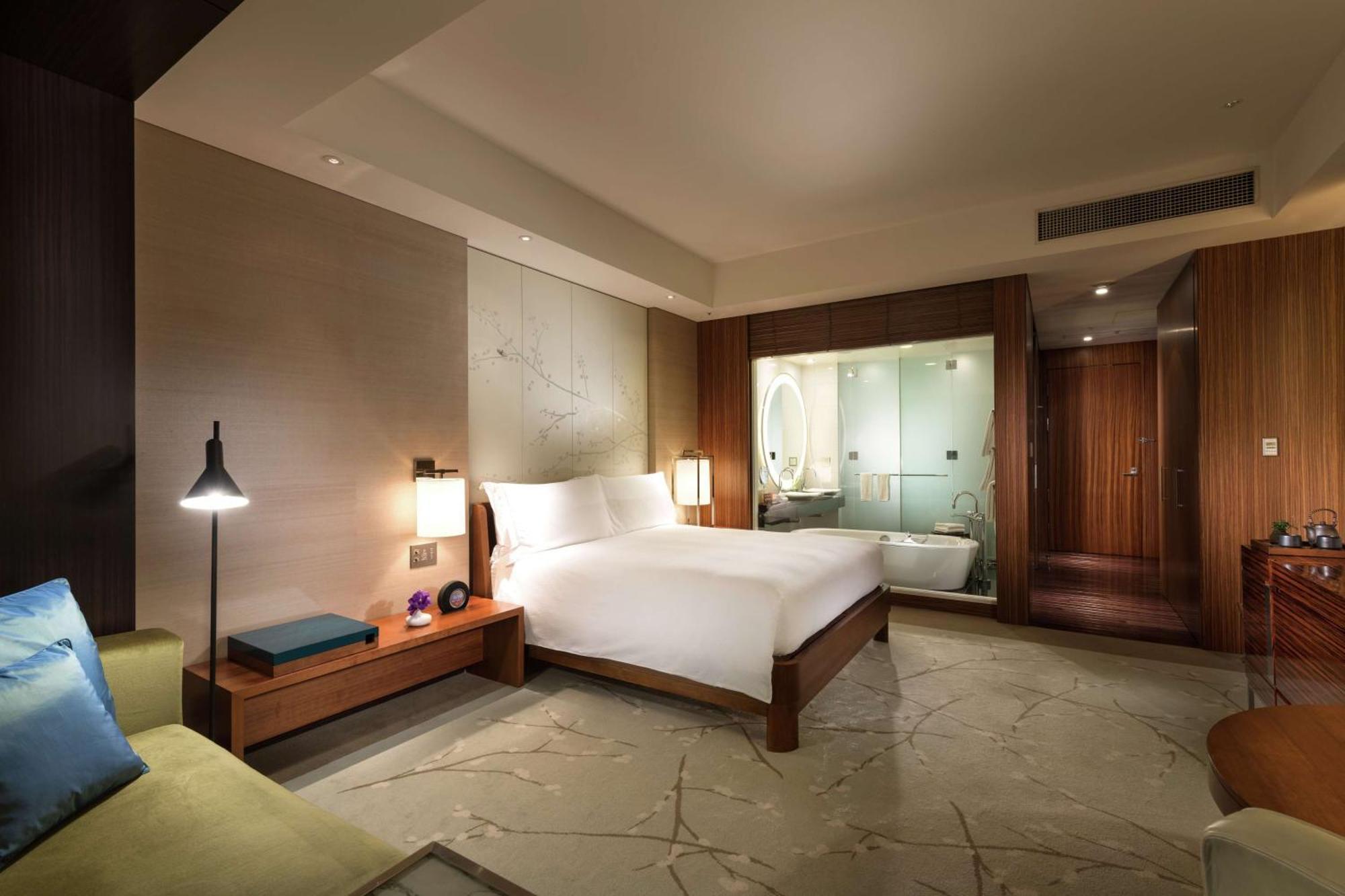 King Room with Bay View