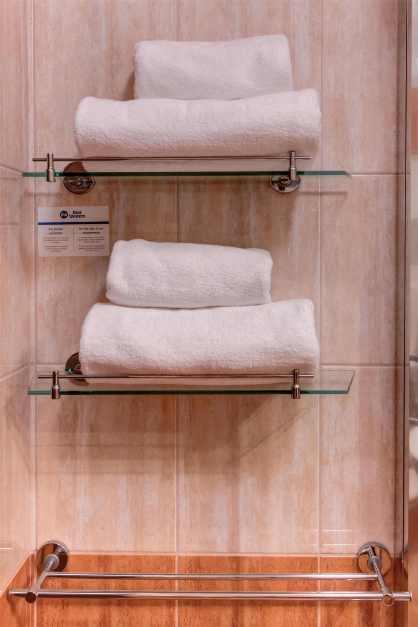 Business Twin Room with Air-Conditioning