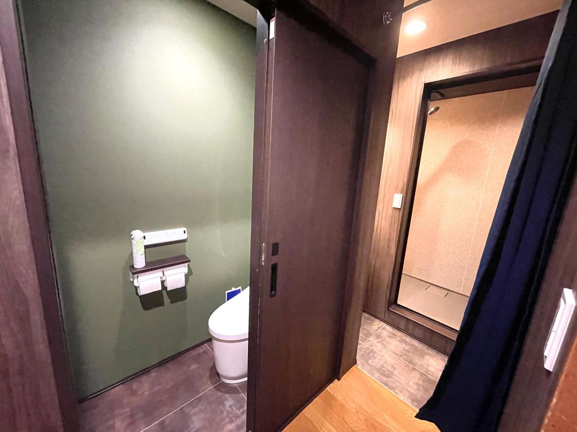 Japanese-Style Room