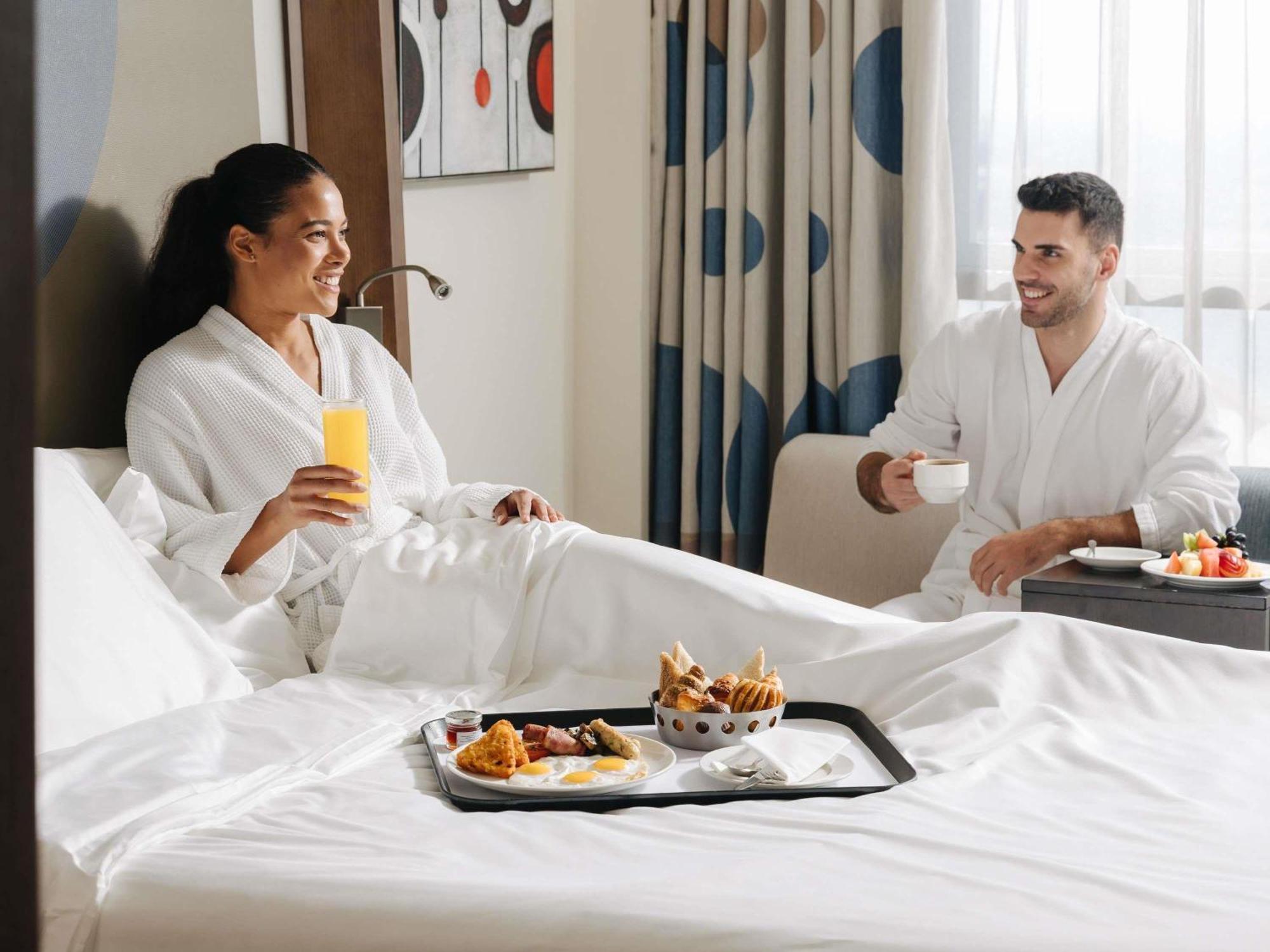 Apartment with Double and Single (Double+Extrabed)