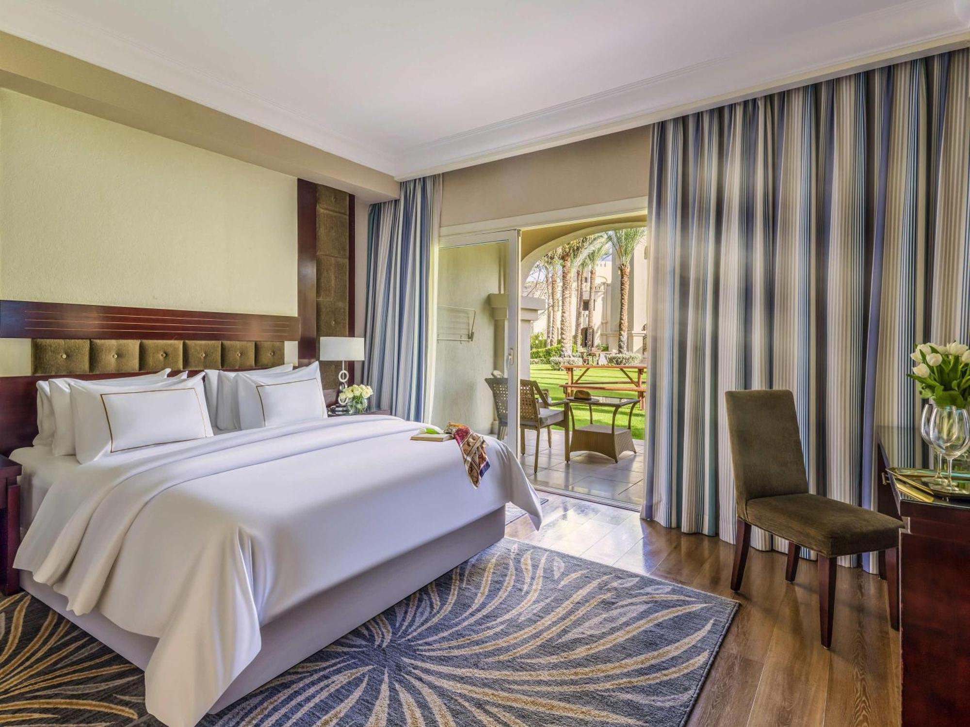 Junior Suite King Bed
