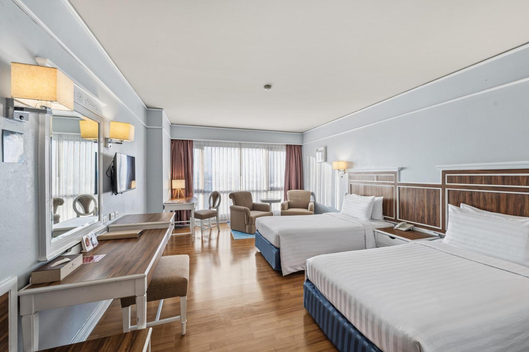 Super Deluxe Twin Room