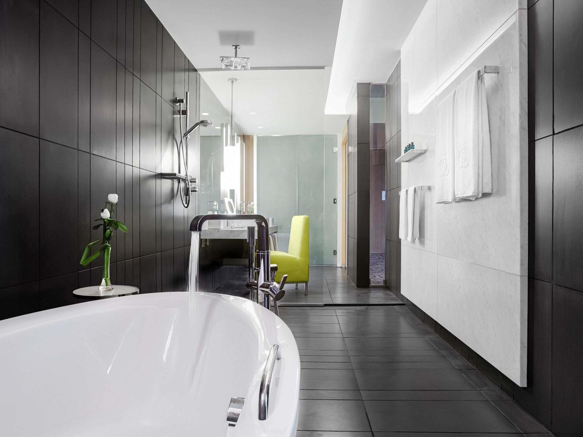 Junior Suite with King Bed and Burj Khalifa View