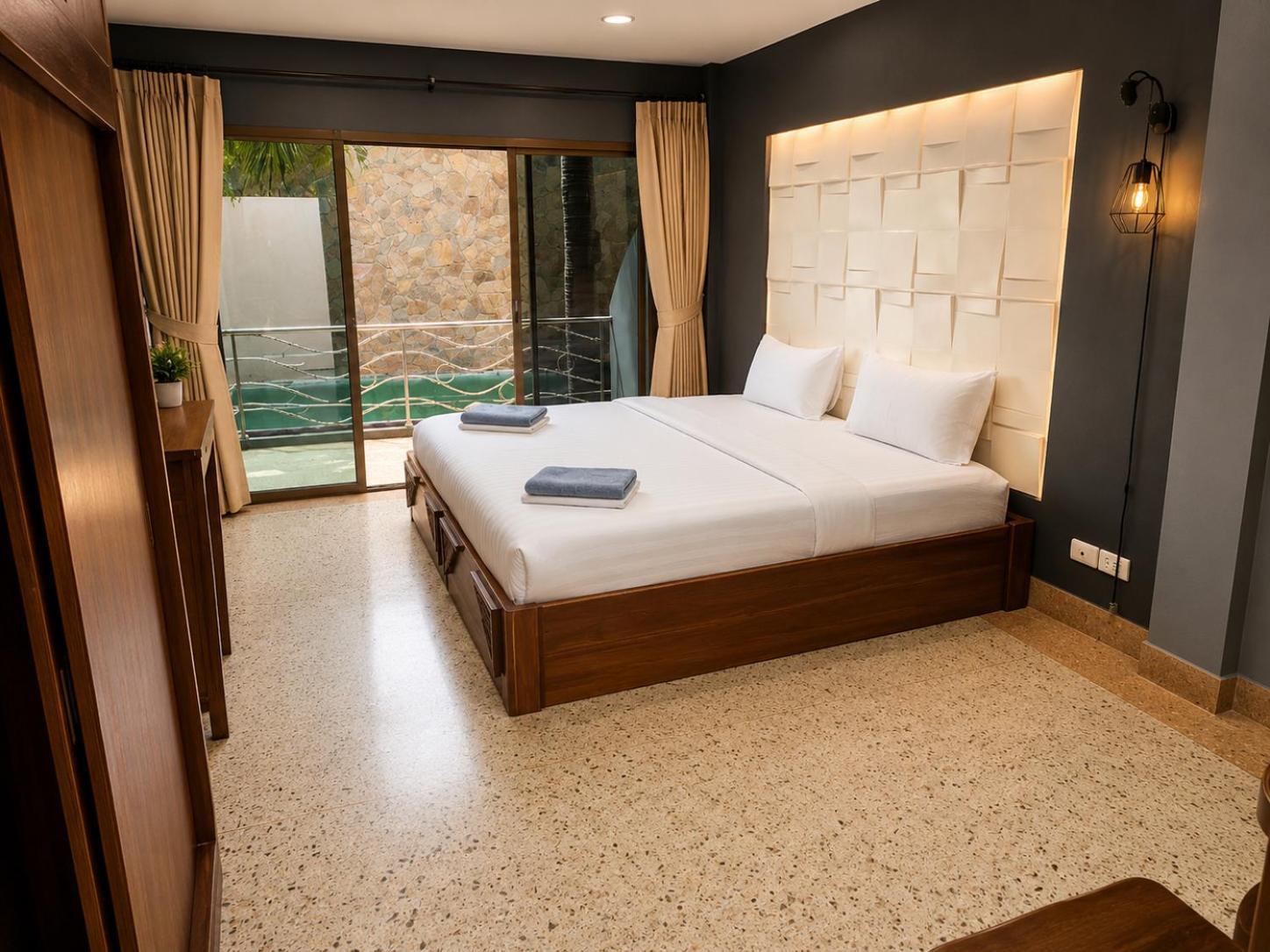 Economy Double Room