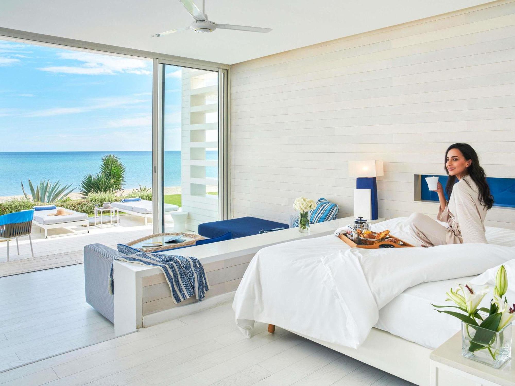 Beach Suite, 1 King-Size Bed, Panoramic Sea View, Beachfront