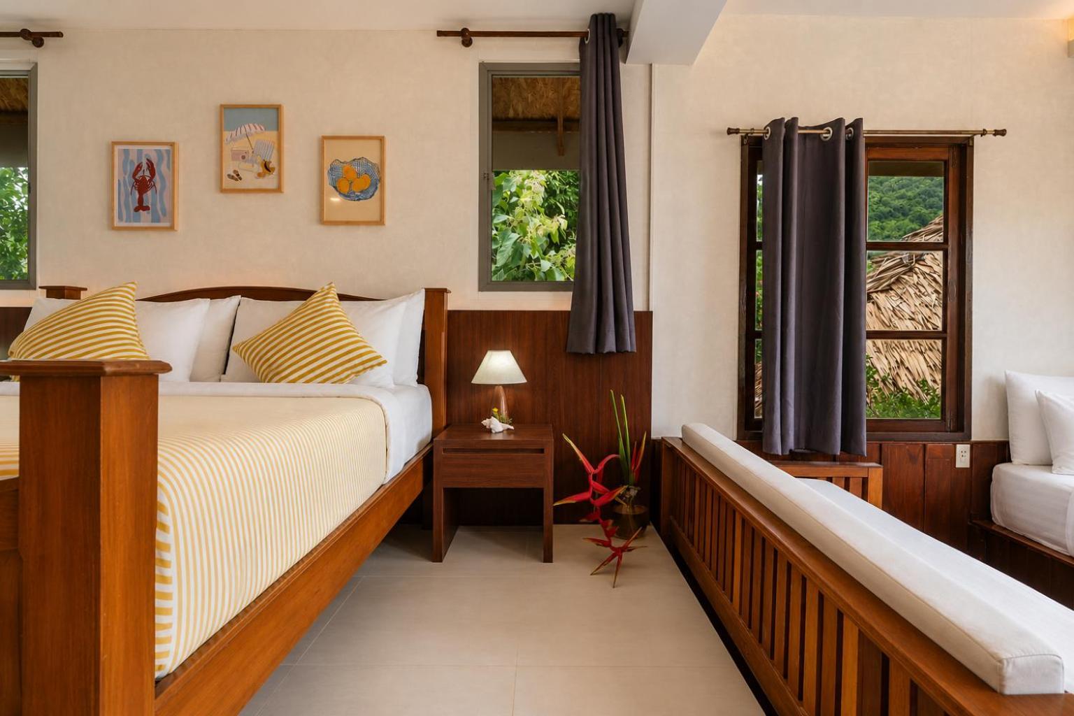 Bamboo Triple Bungalow