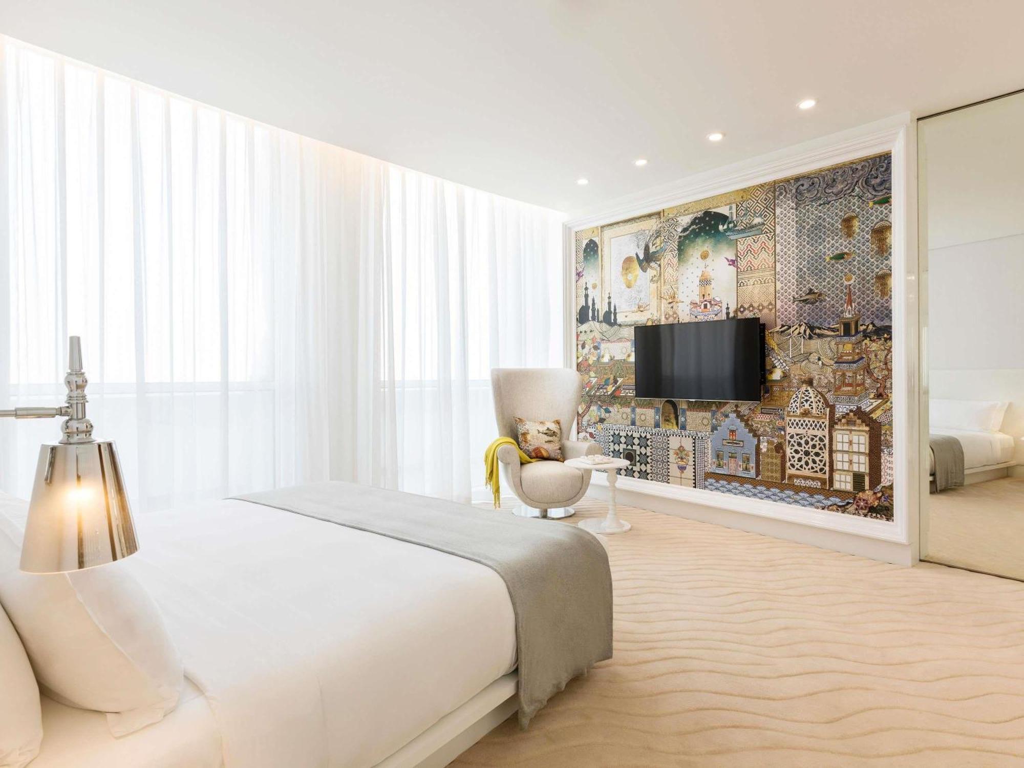 Signature Room – Twin, 2 Queen Beds