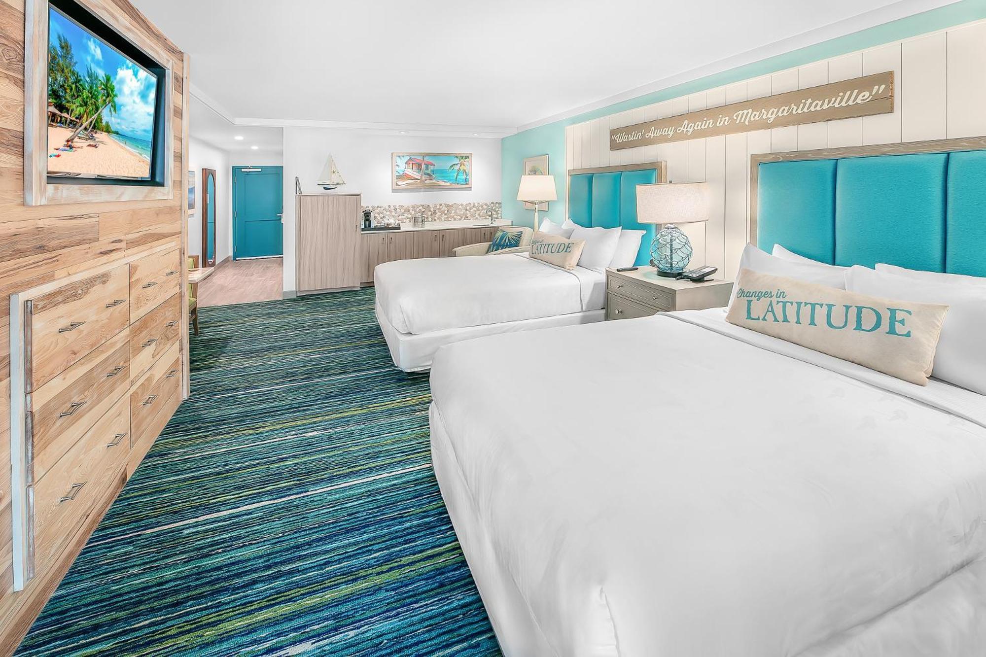 Double Queen Pool Facing Guest Room