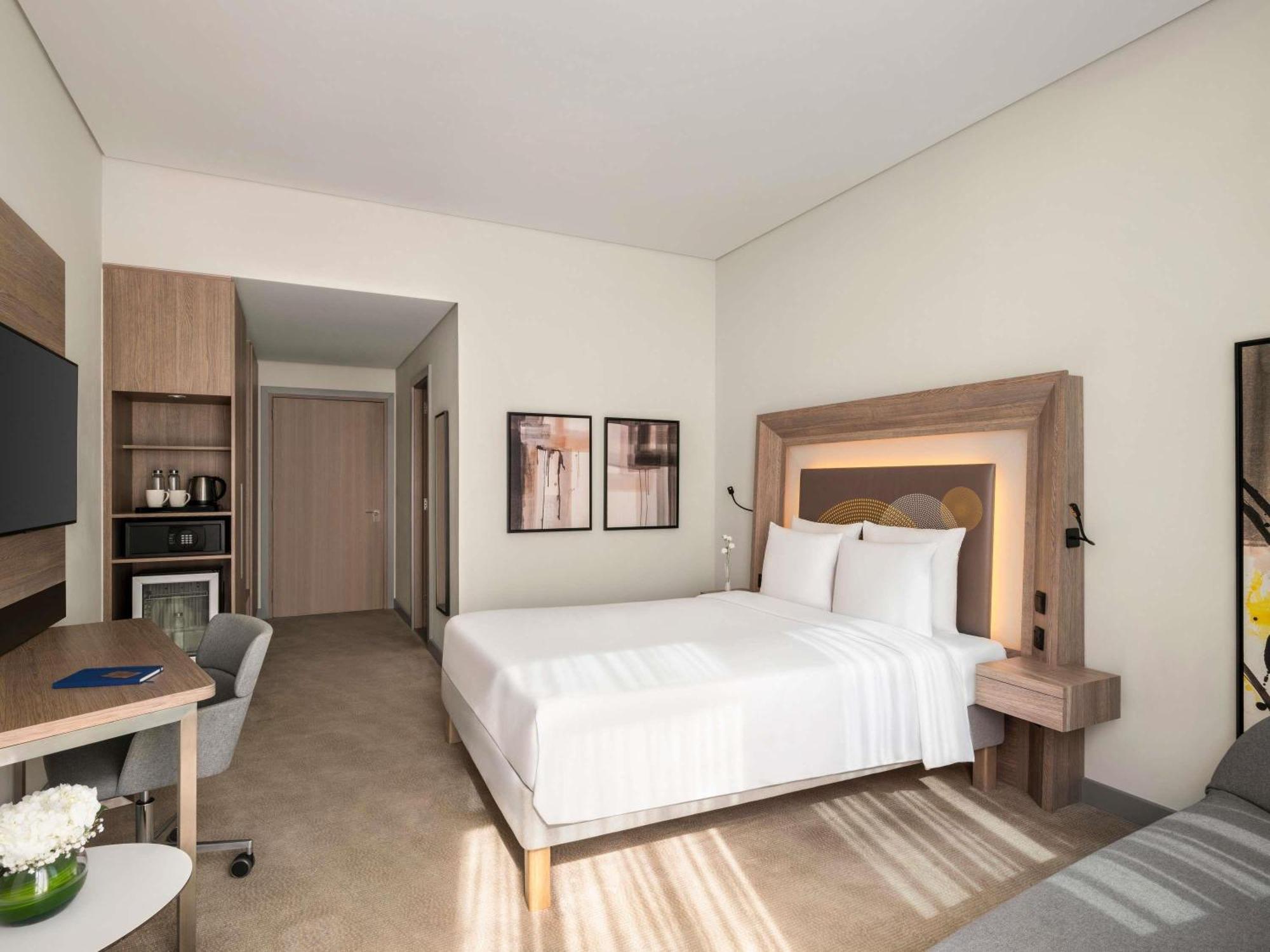 Deluxe Room with 1 Double Bed and 1 Sofa Bed and Balcony