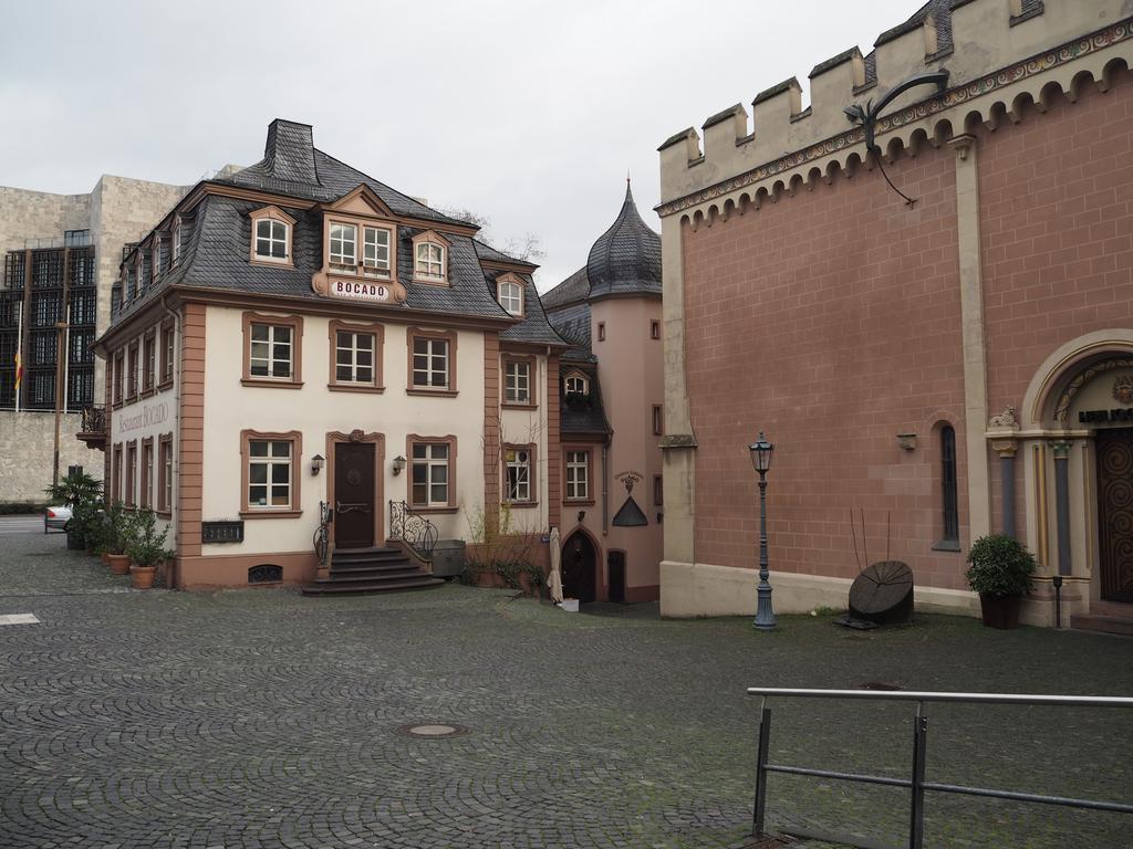 One-Bedroom Apartment (1-3 Adults)