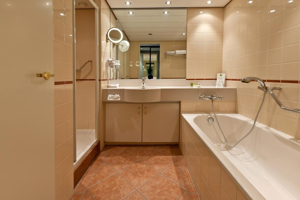 Deluxe Double or Twin Room with French Balcony