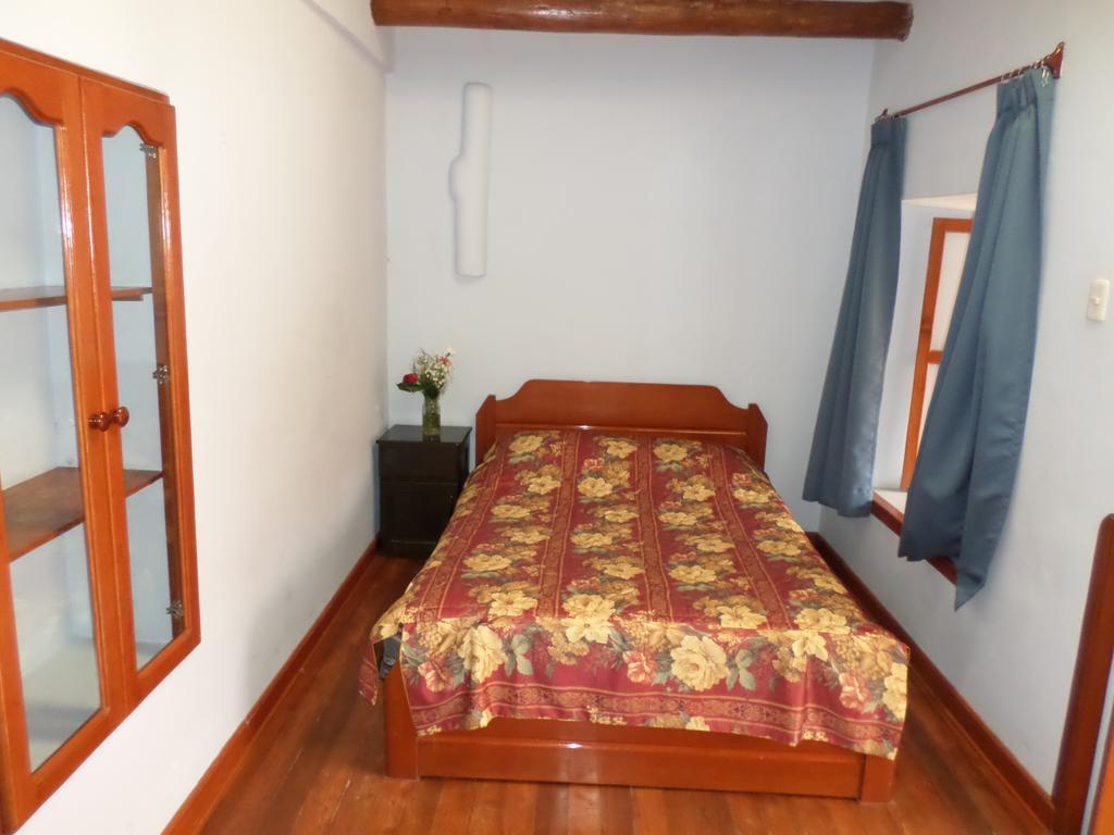 Standard Single Room with Shared Bathroom