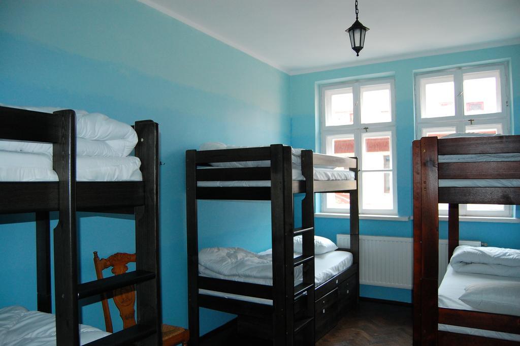 Bed in 6-Bed Mixed Dormitory Room