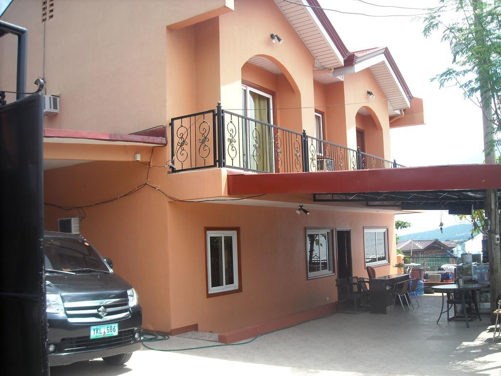 6-Bed Mixed Dormitory Room