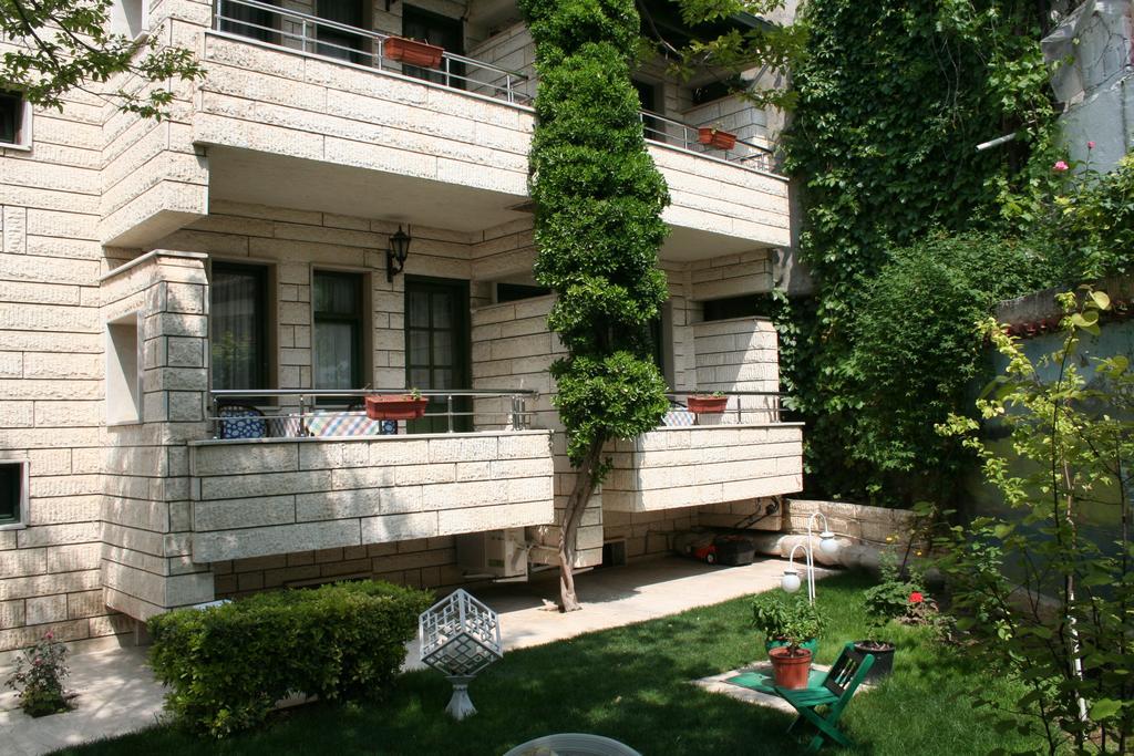 Single Room with Back Garden View