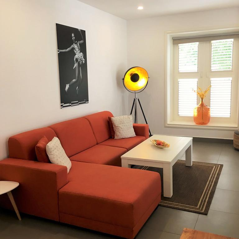 One-Bedroom Apartment with Balcony