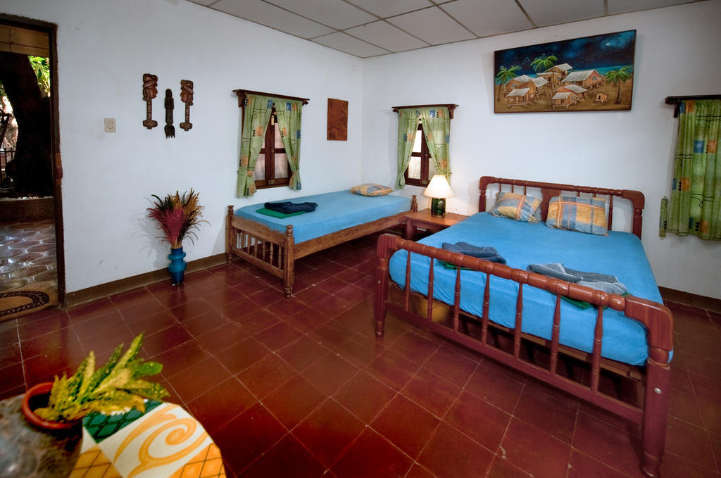 Double or Twin Room with Private Bathroom