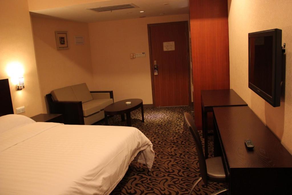 Deluxe Double Room with River View