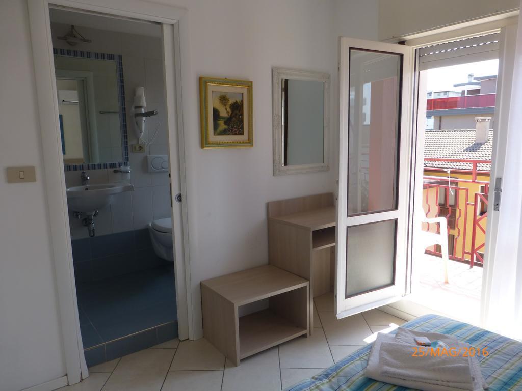 Double or Twin Room with Balcony