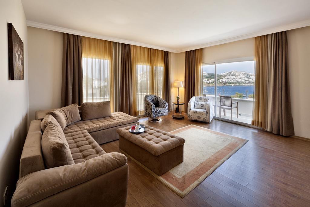 Junior Suite with Sea View