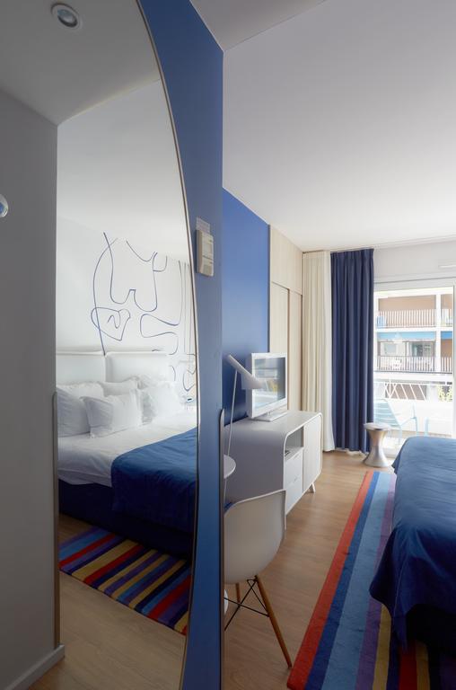 Classic Double Room with Balcony