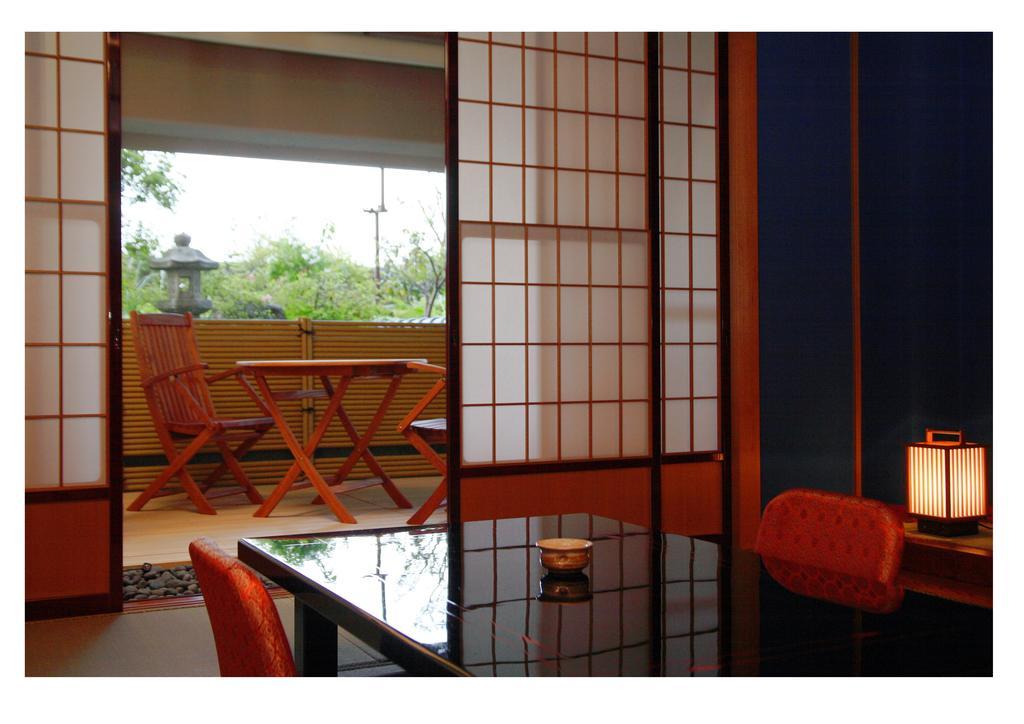 Suite Room with Open-Air Bath