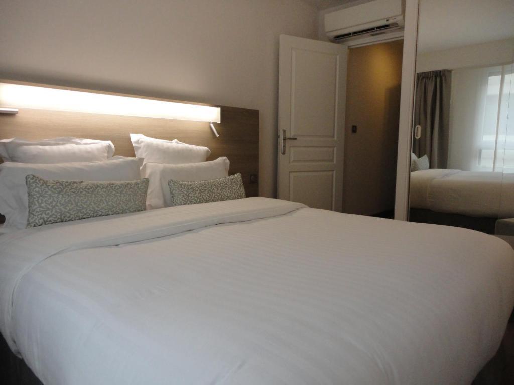 One-Bedroom Apartment - 65m2