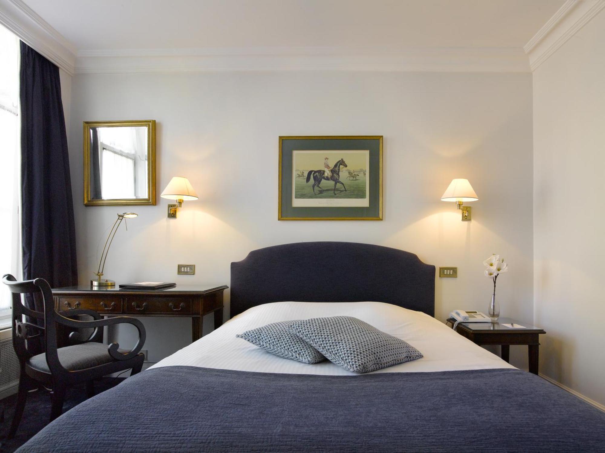 Junior Suite with Sofa Bed