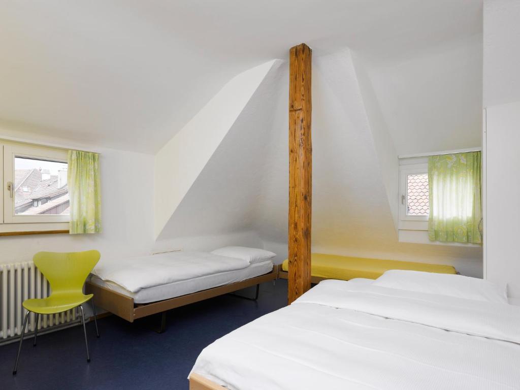 Triple Room with Private Bathroom