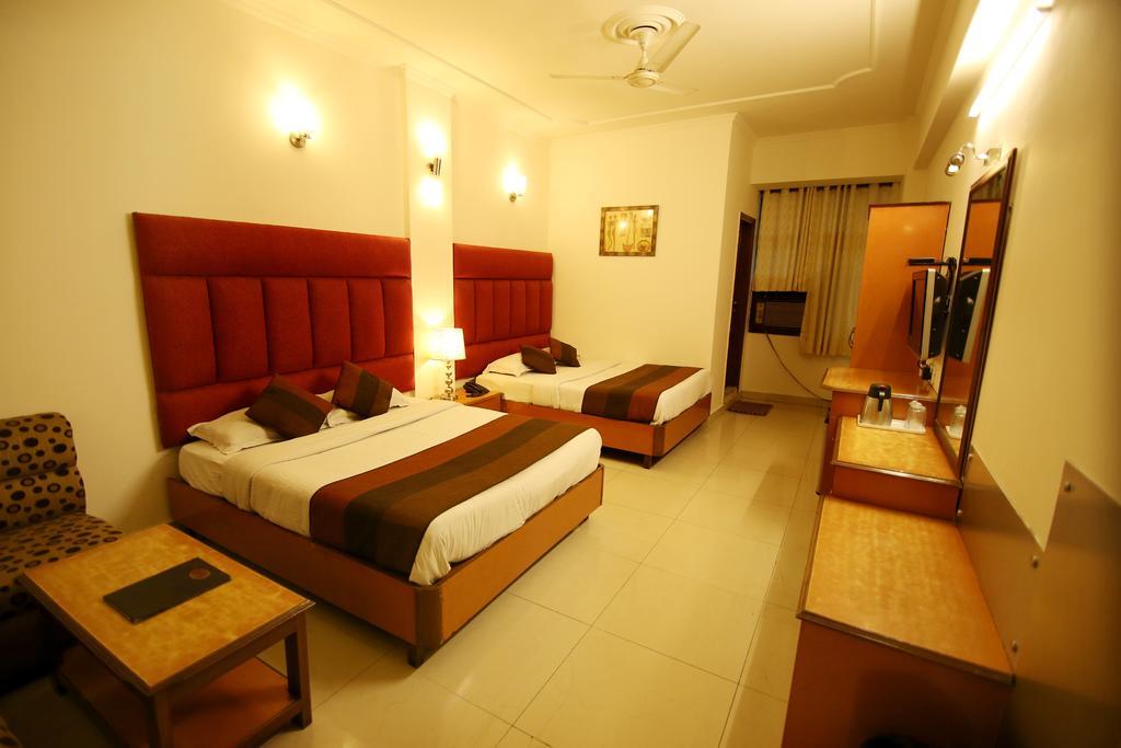 Premium Quadruple Room