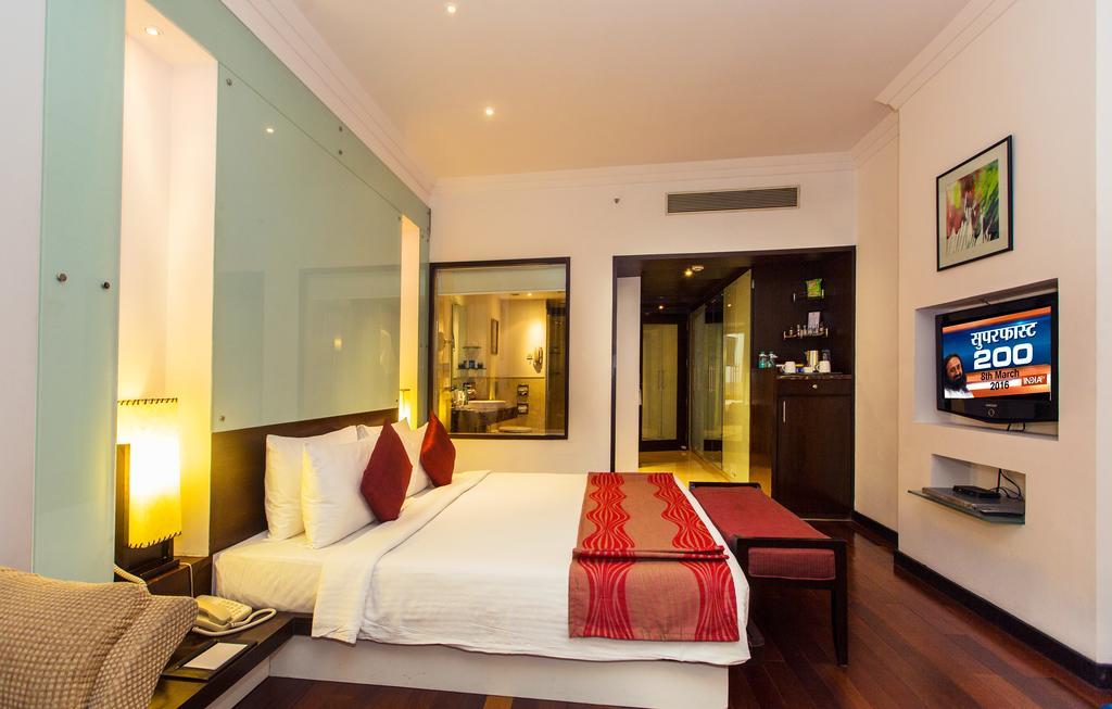 Club Room