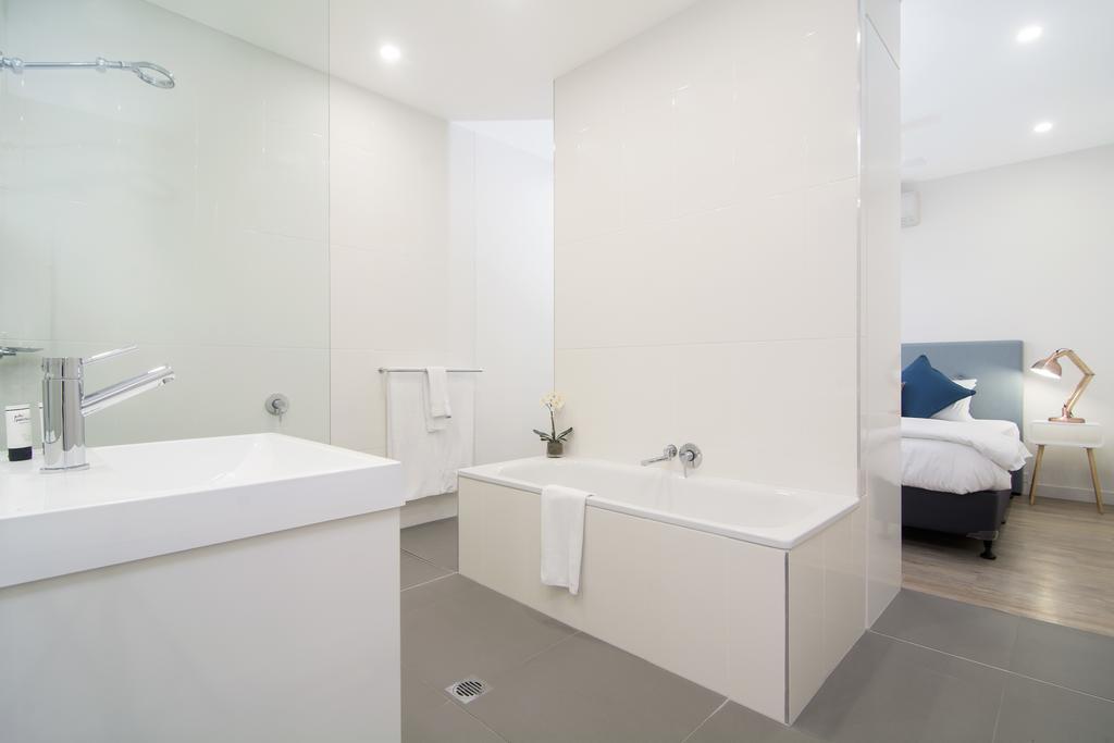 Two-Bedroom Apartment Pool Access - on Lap Pool
