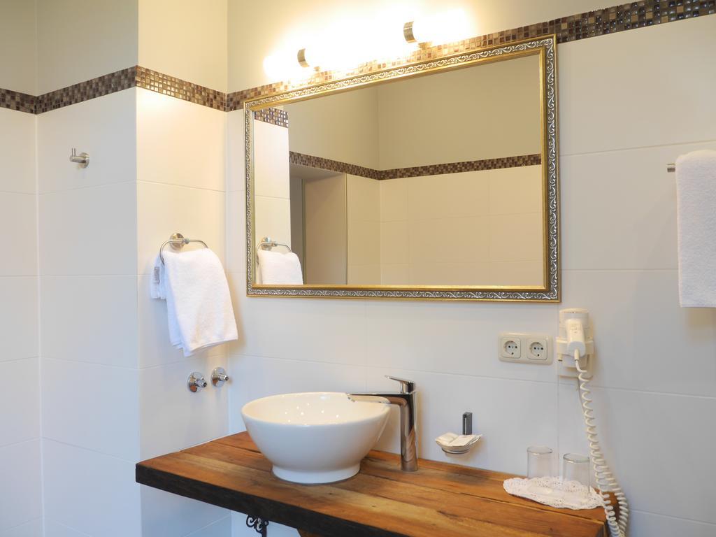 Business Triple Room