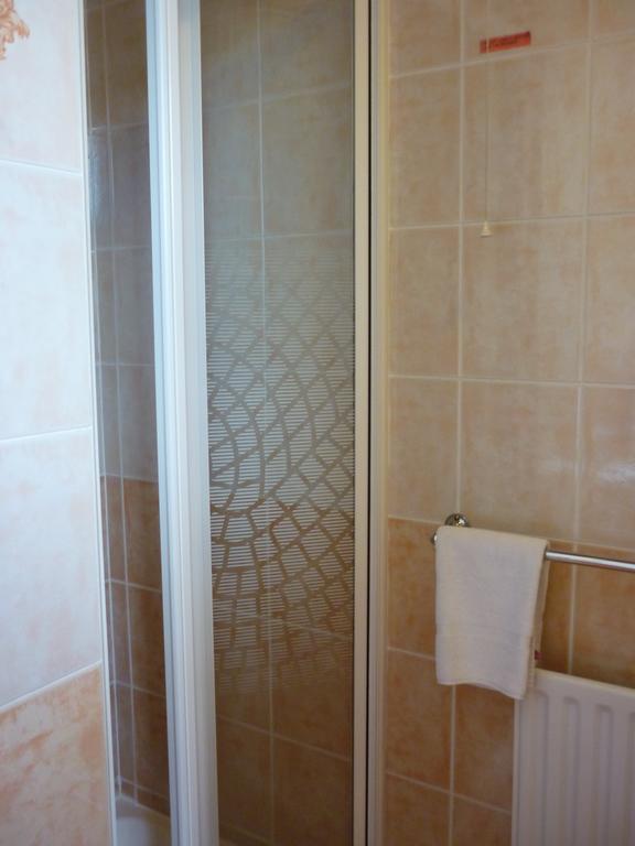 Standard Double Room with Shower