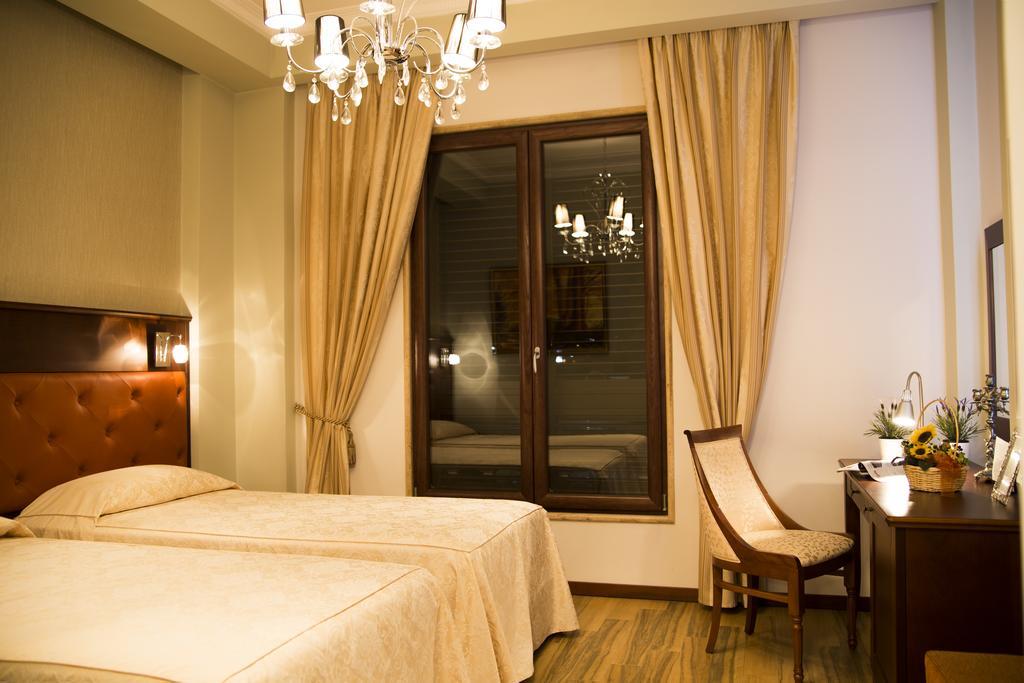 Special Offer - Double or Twin Room - Stay 3 Nights Save 20%
