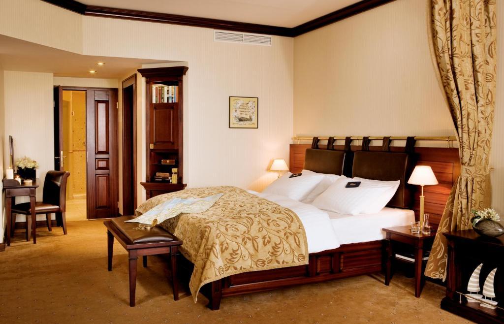Ocean's Suite Beach View