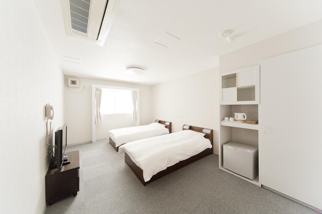 Twin Room with Extra Bed