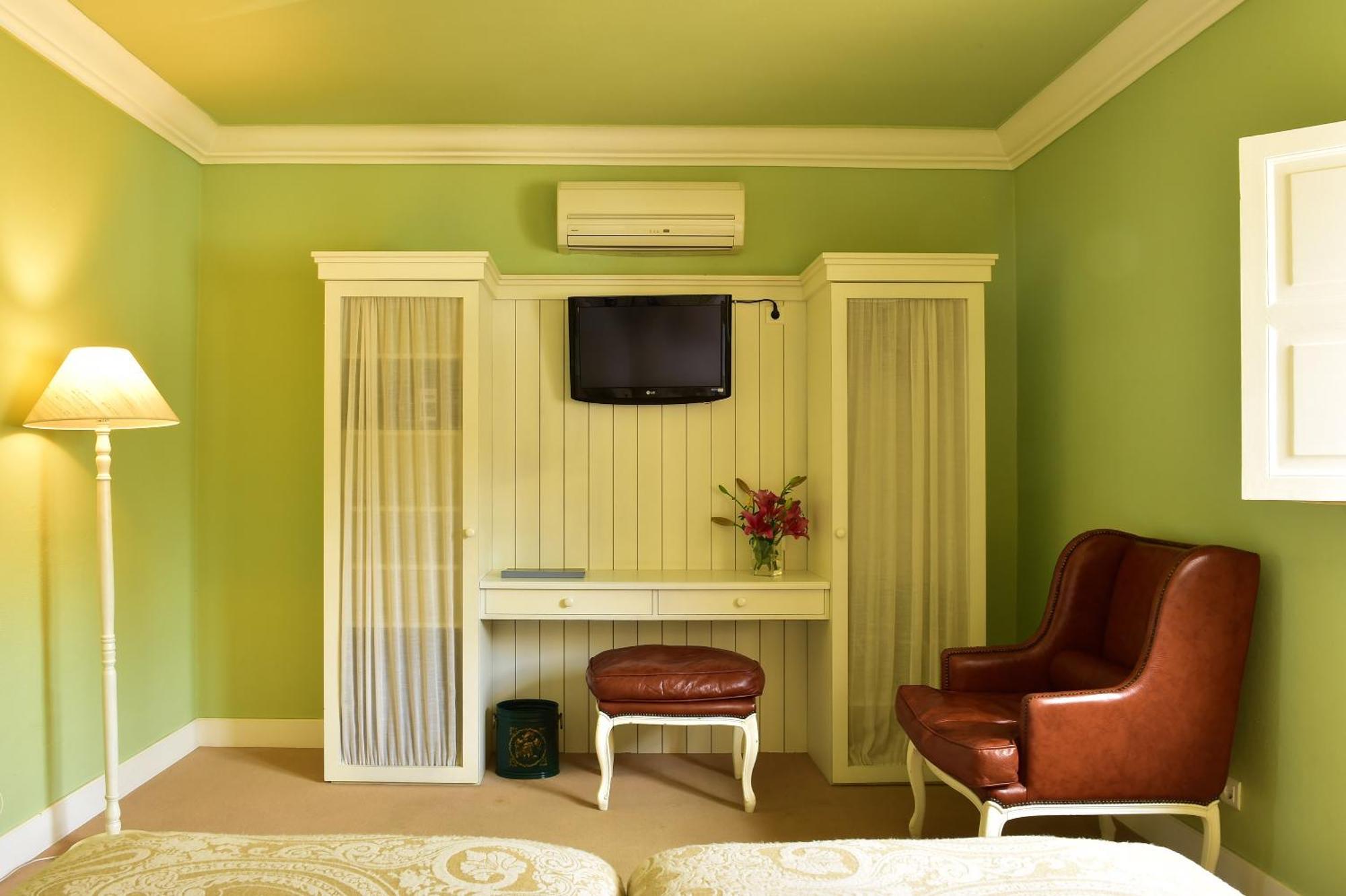 Classic Double or Twin Room
