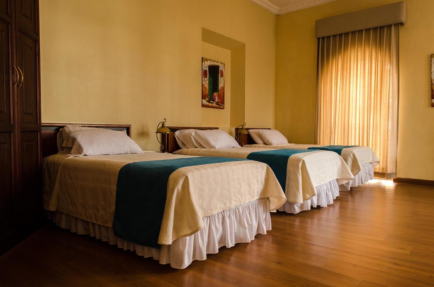 Triple Room