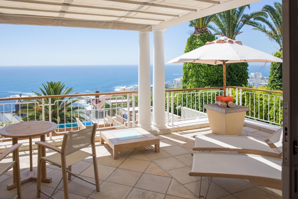 Deluxe King Room with Sea View