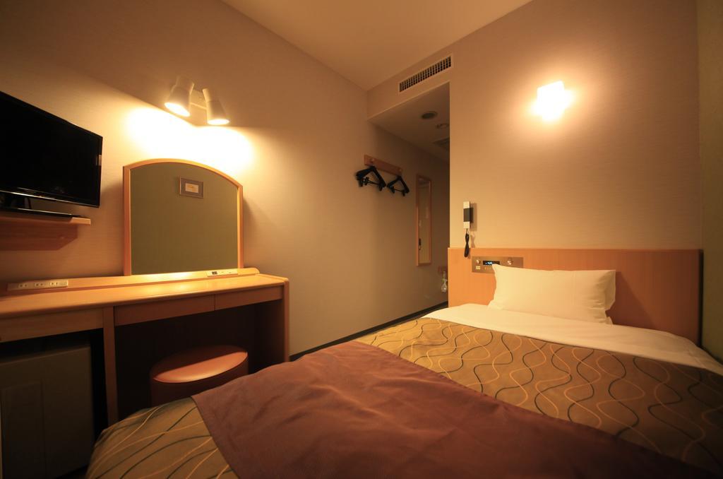 Single Room - Non-Smoking