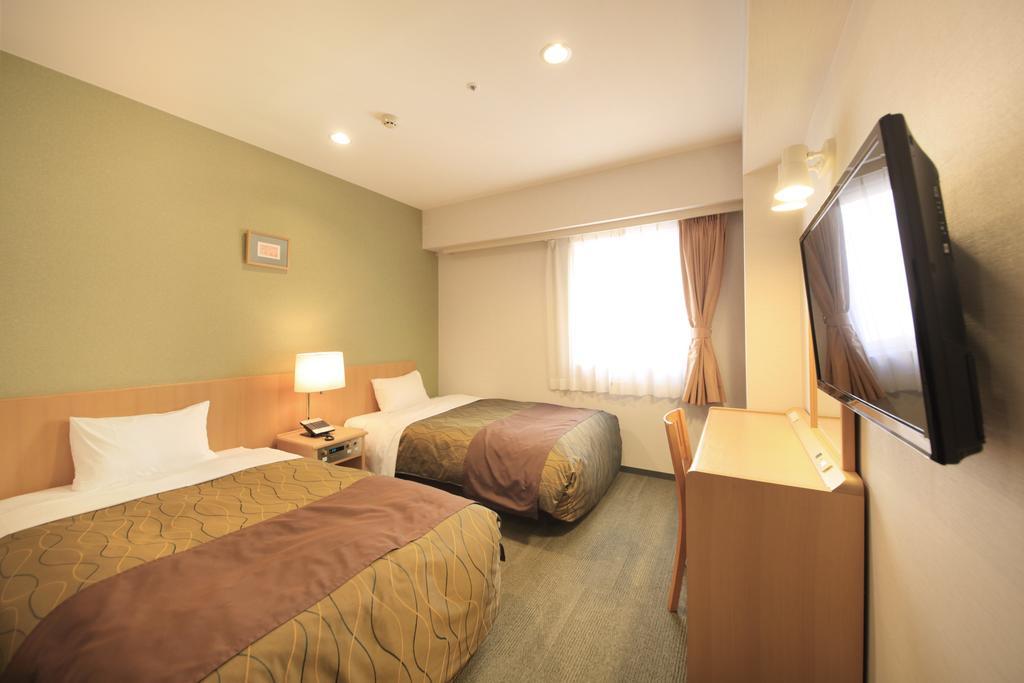 Twin Room - Non-Smoking