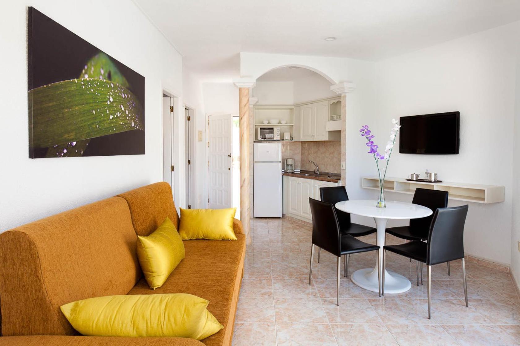 Two-Bedroom Apartment (4 Adults)