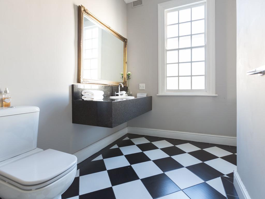 Double or Twin Room with Bathroom