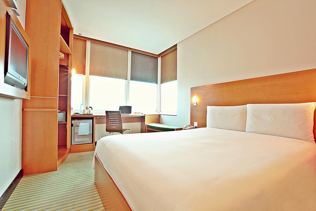 Standard Room – Back to Kuwait Package