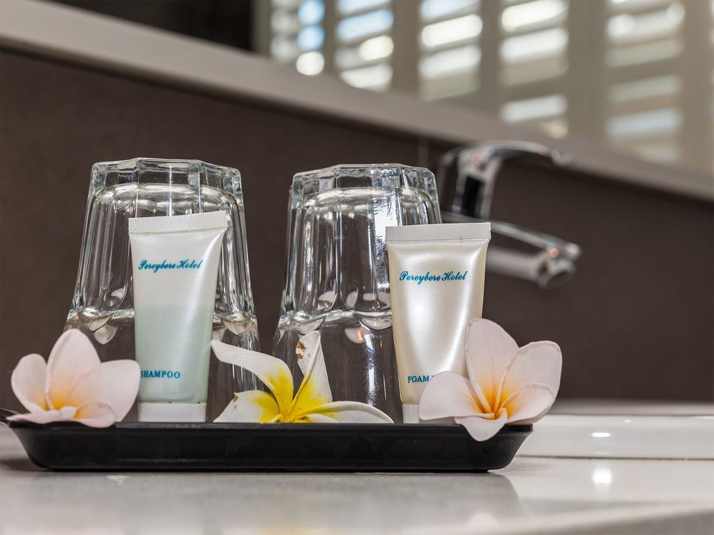 Premiere Suite / Self Catering