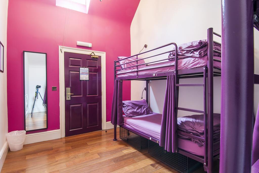 Bed in 6-Bed Mixed Dorm Ensuite