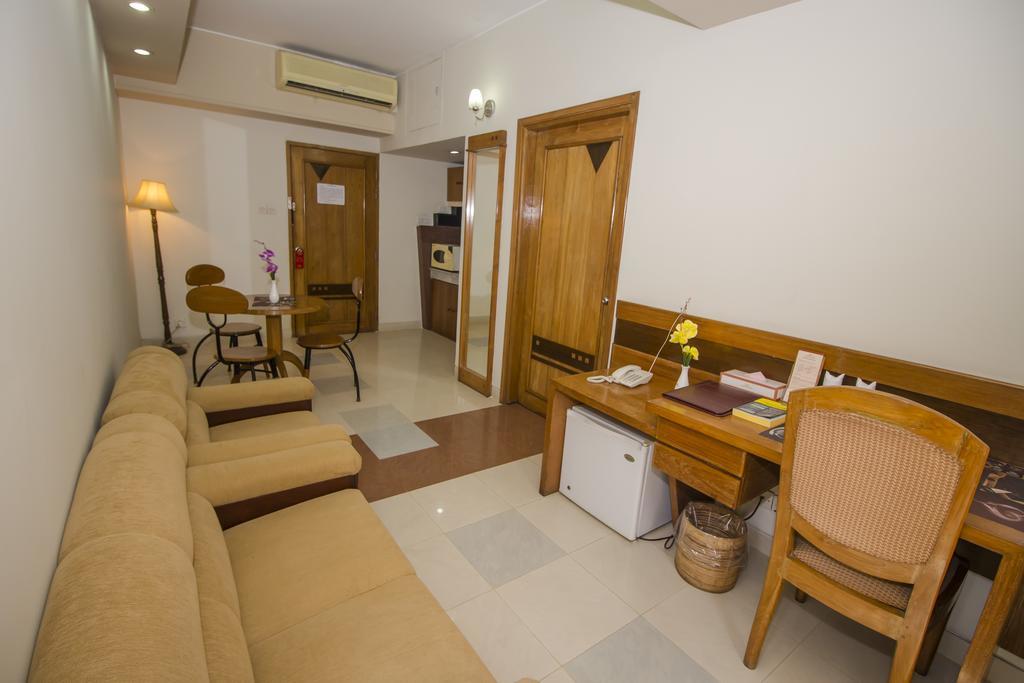 Executive Suite